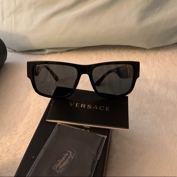 Versace Accessories Versace Sunglasses Polarized Mod 4369 Gb81